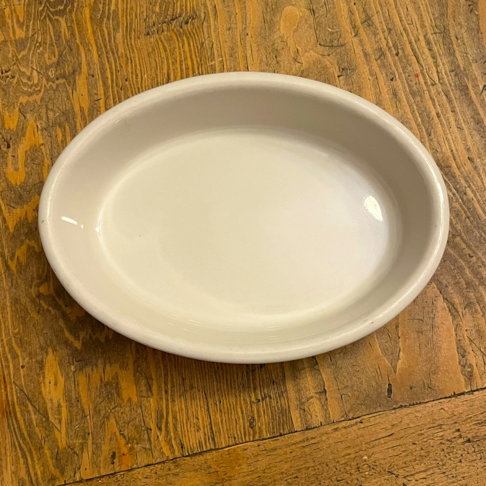 VTG HALL U.S.A 570 3/4 Ceramic Dish